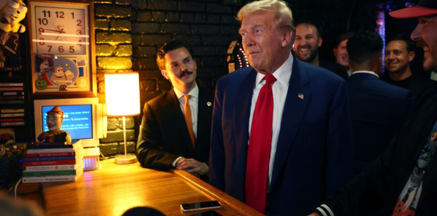 donald-trump-visits-crypto-themed-bar.jpg