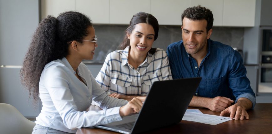 couple-meet-with-lawyer-iStock-1480323436.jpg