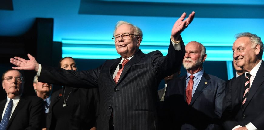 warren-buffett-onstage-scaled.jpg