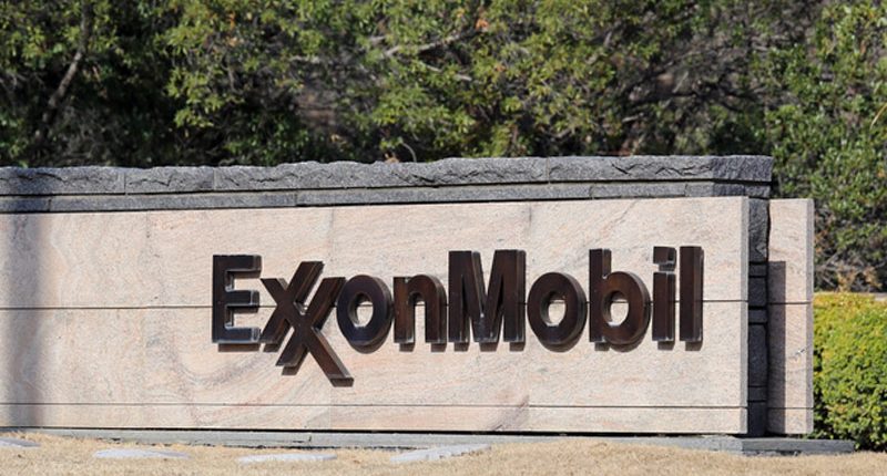 Exxon-Mobil_2_800x533_L_1412518824.jpg