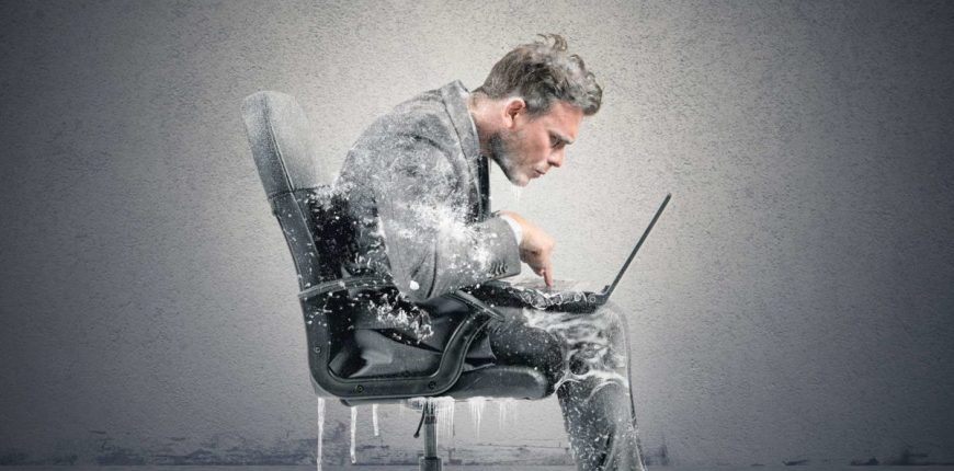 Man-frozen-on-computer-16_9-1200x675.jpg