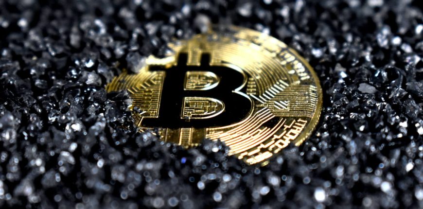 bloombergquint2F2022-082F06525d94-811d-4b62-86b6-32e49856c4e42FBitcoin_Mining.jpg