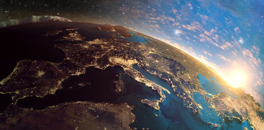 globe-space-mm_bor1n2.jpg