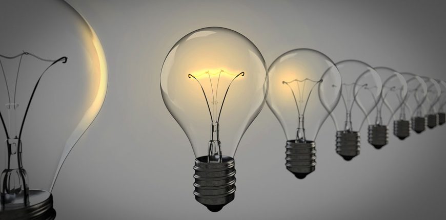 light-bulbs-1875384_1280.jpg