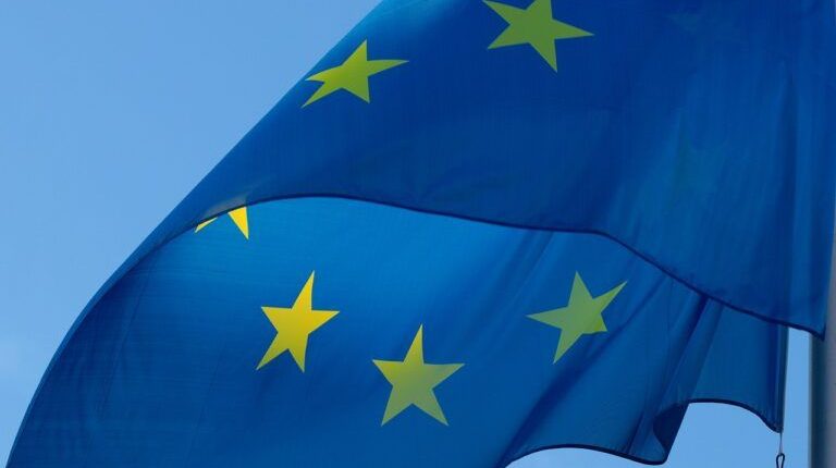 EU-flag-768x512.jpg