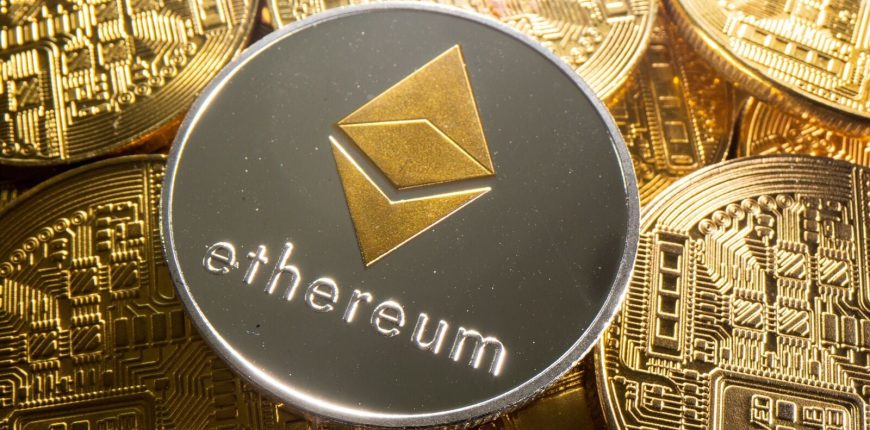 FINTECH-CRYPTO-ETF-0_1721623796888_1740401440758.JPG