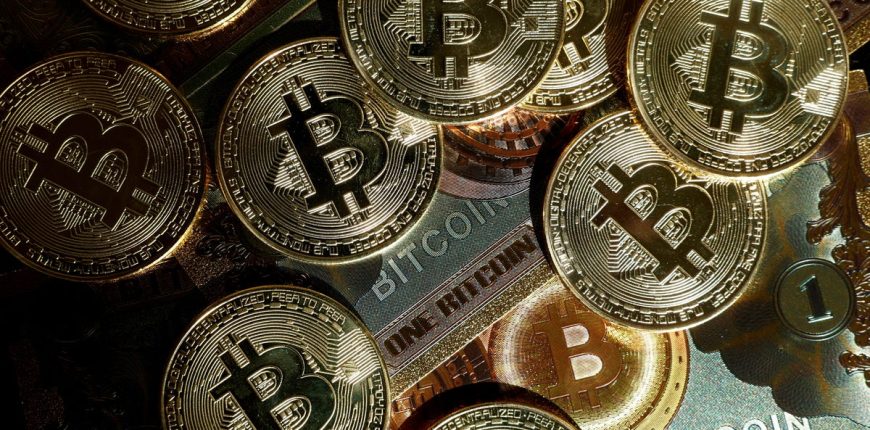 83852457007-20250521-t-211017-z-26824627-rc-2-bi-6-acc-7-pf-rtrmadp-3-fintechcryptobitcoin.JPG