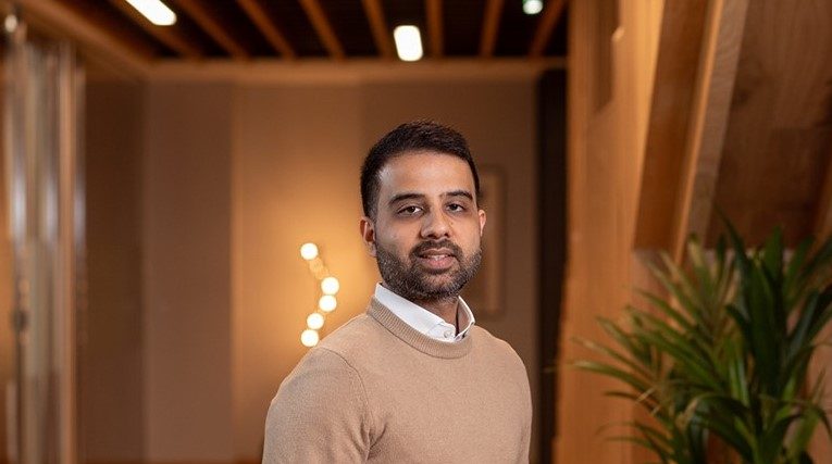 Ash_Sharma-2.jpg