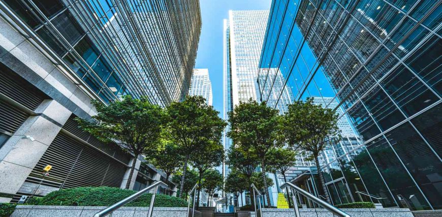 INV_REIT_GettyImages-1352455992-e1adeccd63f64e6c9633c5c01aa8d262.jpg