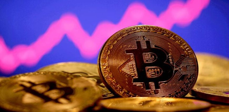 Trump-draws-global-crypto-investors.jpg