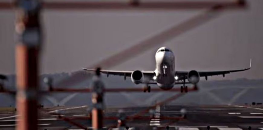 aviation_e9e02f.jpg