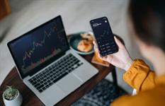 crypto_trading_G_RF_PRWUS_1370827731.jpg