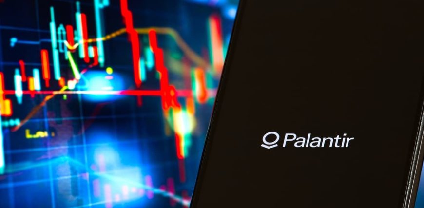 palantir_stock_43893d3fcc.jpg