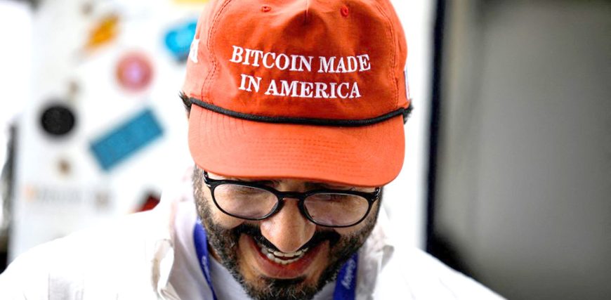 skynews-trump-bitcoin-crypto_6844954.jpg