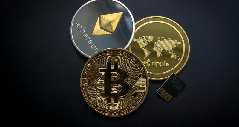Cryptocurrency-Bitcoin-Ethereum-Ripple.jpg