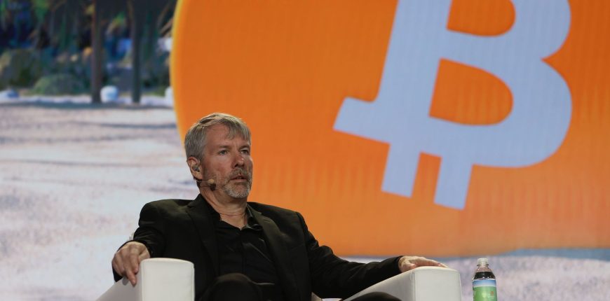 GettyImages-1321733343-4b6bf3be43224734b94c3f32aaeaaa88.jpg