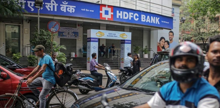 HDFC_bank_senior_citizens_1685421357284_1750914409493.jpg