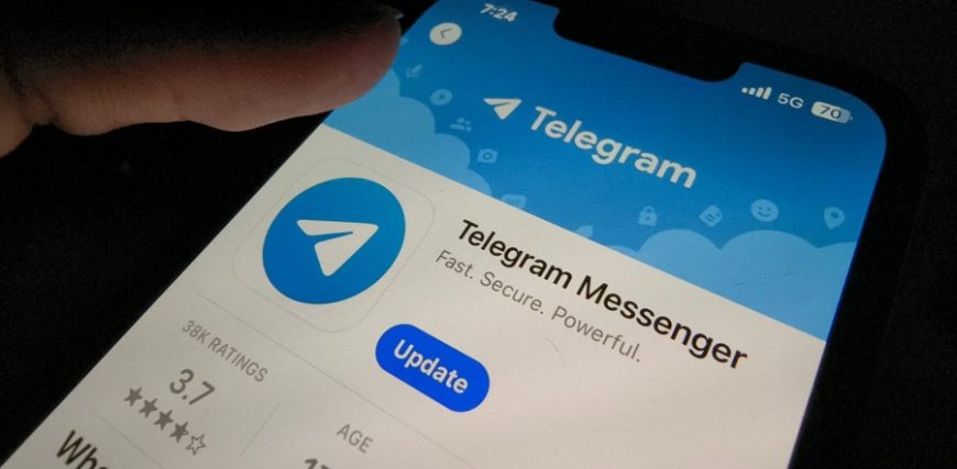 Telegram2028shutterstock29_id_4f7f3819-0b4a-4650-8425-6b3f59d11a67_size900.jpg