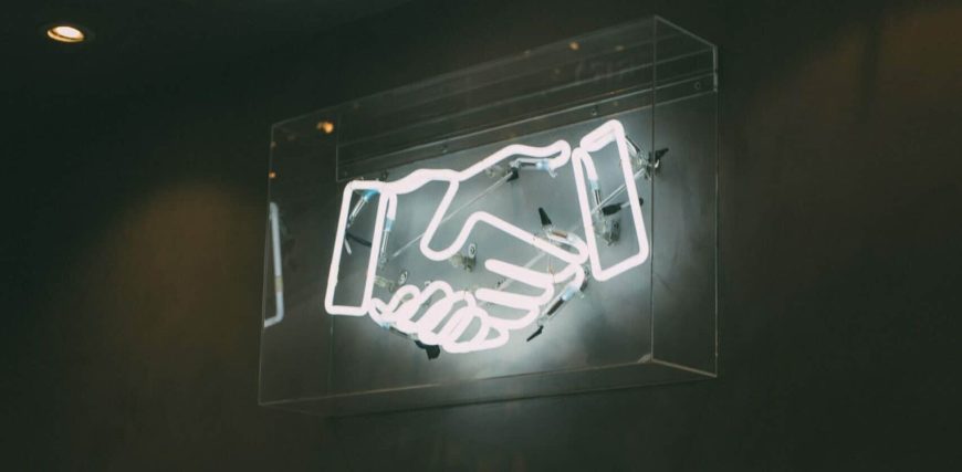charles-deluvio-AT5vuPoi8vc-unsplash-scaled-e1636390134875.jpg
