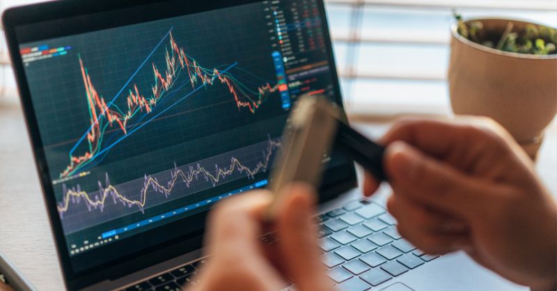 crypto-market.jpg