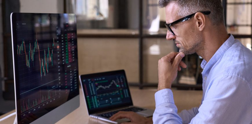 stock-trader-2022-a.jpg