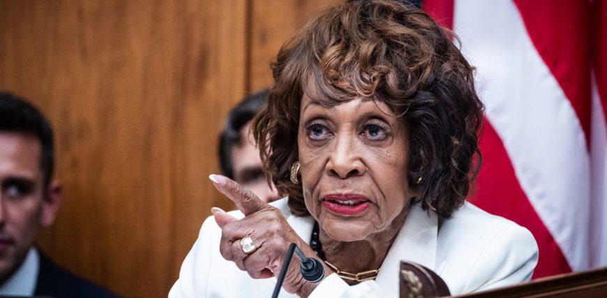 maxine-waters-donald-trump.jpg
