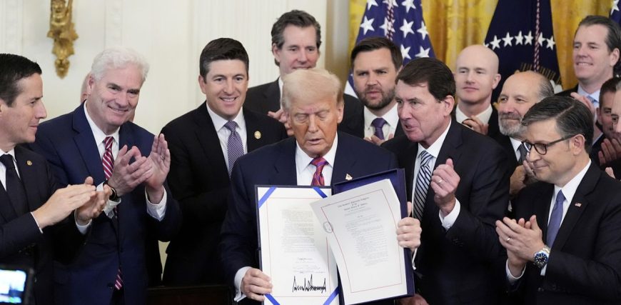 trump_crypto_071825.jpeg
