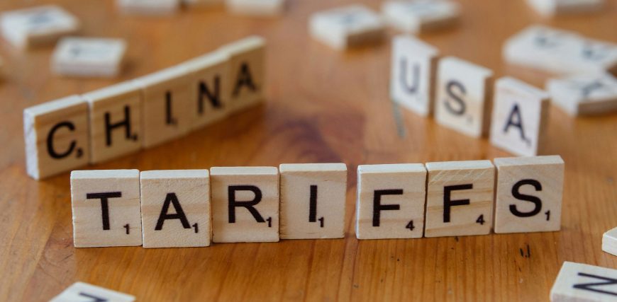 Finance-tariffs-markus-winkler-UeQjvDzfc-c-unsplash.jpg