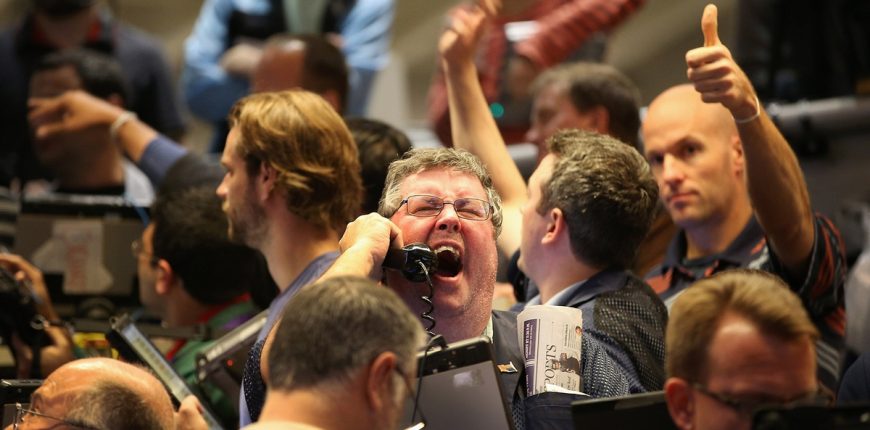 bond-trader-screaming-scott-olson-getty.jpg