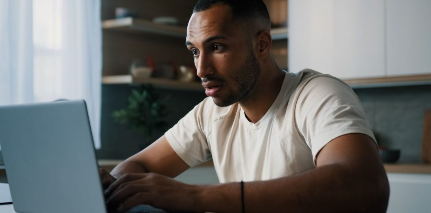 worried-concerned-man-online-gambling-loss_iStock-2190706064.jpg