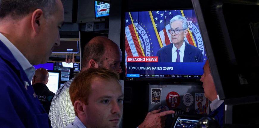 108200287-17581391152025-09-17t193757z_59868325_rc2vtgaf0e4n_rtrmadp_0_usa-markets-fed.jpeg