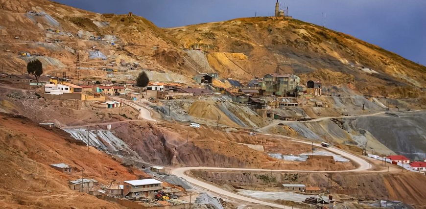 bloombergquint2F2025-09-082Fp3t1k9ls2Fsilver-mining-potosi-bolivia-2024-12-05-07-44-27-utc-1.jpg