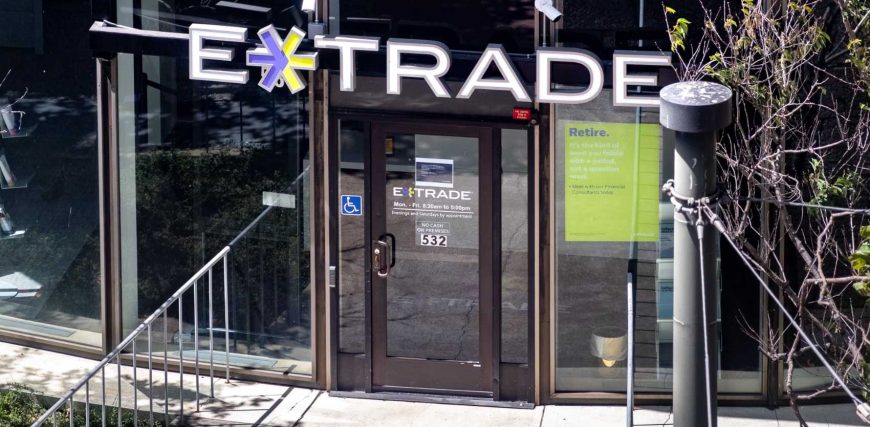 e-trade-morgan-stanley.2.jpg