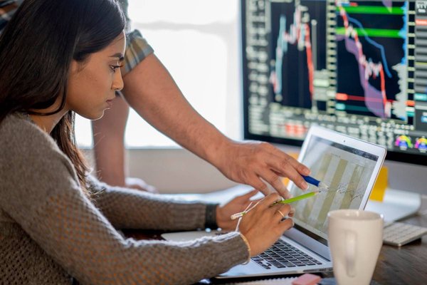 investing_image_for_call_vs_put_options_page_1.width-600.jpg