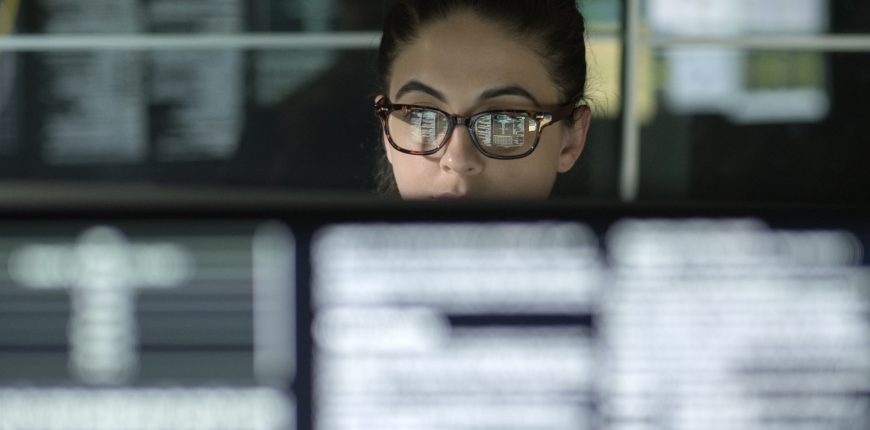 data-analysis-financial-stock-market-quant-woman.jpg data-analysis-financial-stock-market-quant-woman.jpg