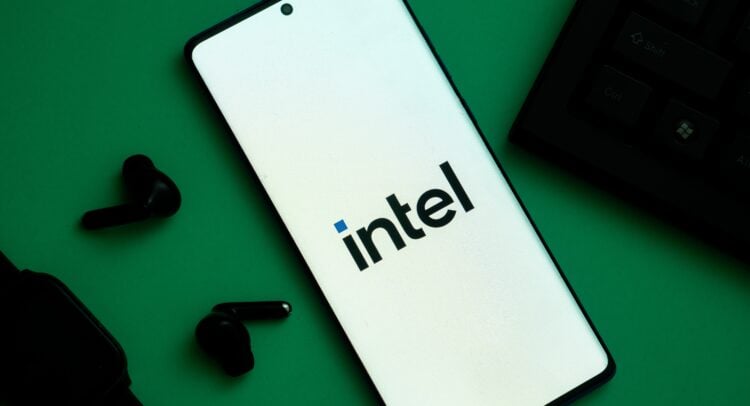 intel-shutterstock_2641217927-750x406.jpg