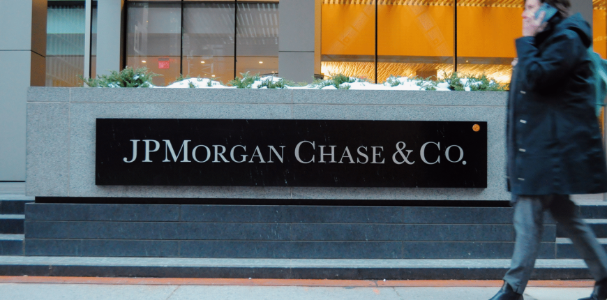jpmorgan-building_07-09-25_newscom-Jimin-Kim-1600x900.png