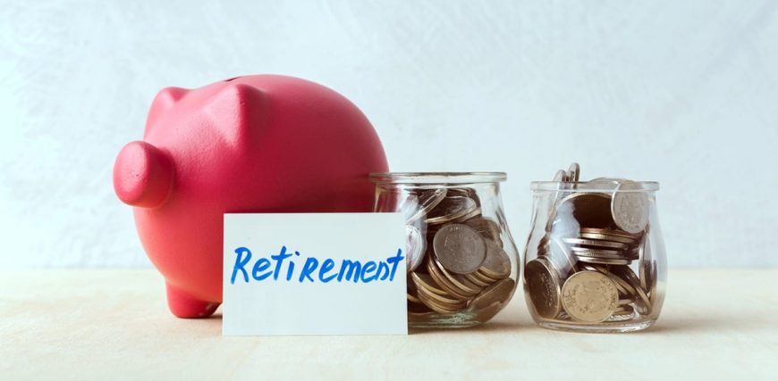 Investing-in-retirement_221792208_c.jpeg