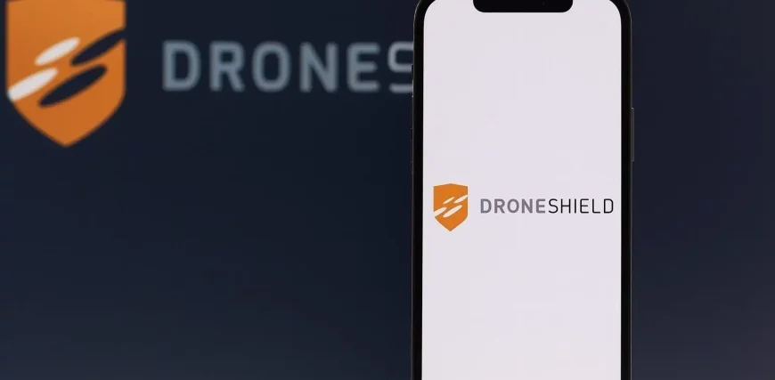 droneshield-limited-stock-asxdro-latest-news-share-price-analyst-forecasts-and-outlook-dec-12-2025-f.webp