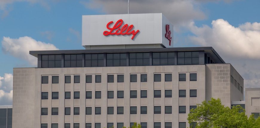 eli-lilly-lly-stock-on-december-2-2025-zepbound-price-cuts-glpe280911-boom-and-what-comes-next-for-t.jpeg